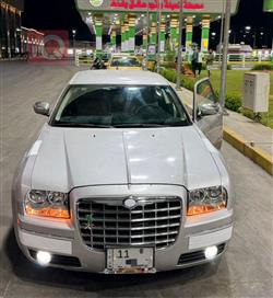 کرایسلەر 300